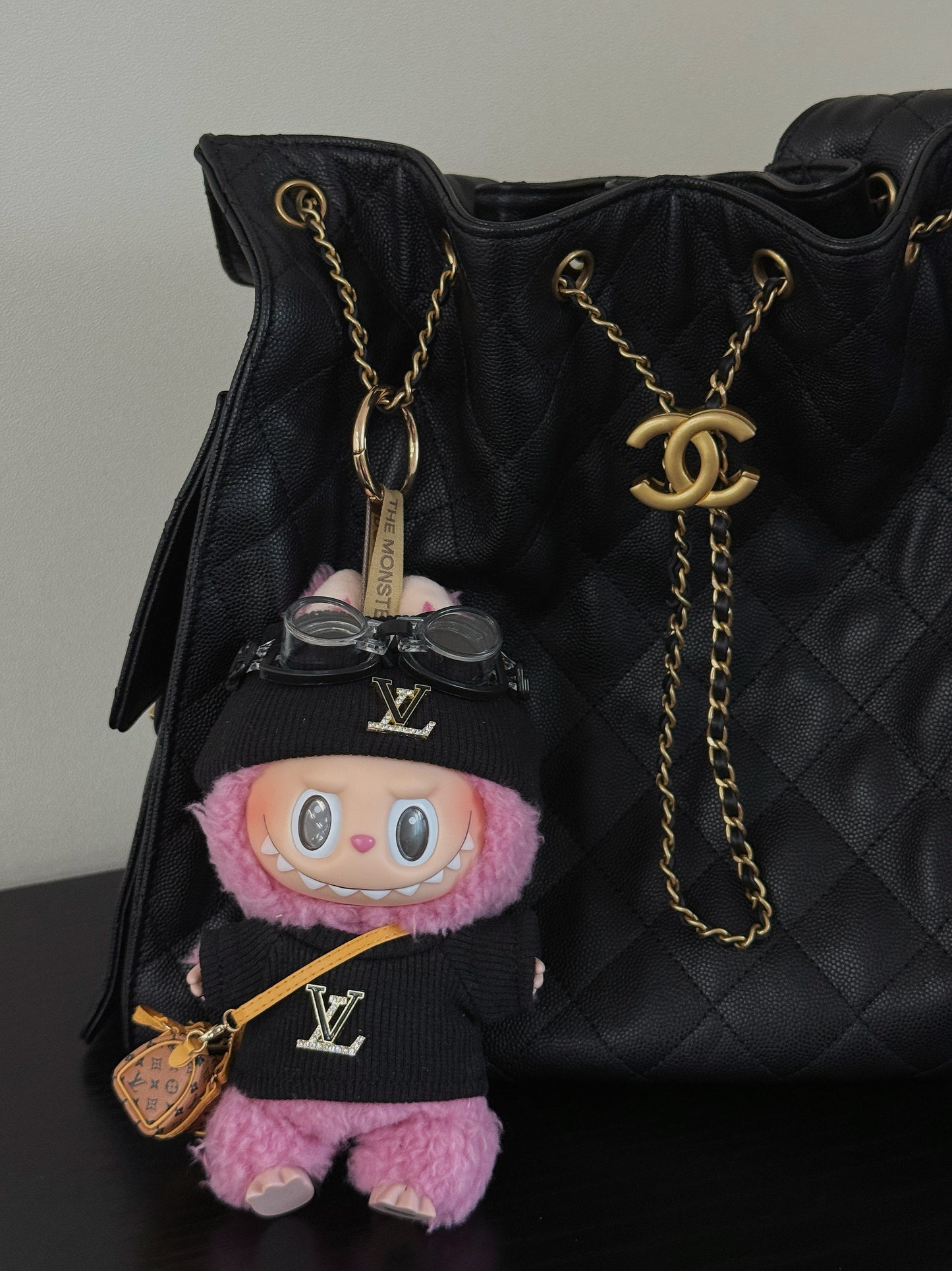 LABUBU Outfits Black LV Sweater(For V1&V2&V3)