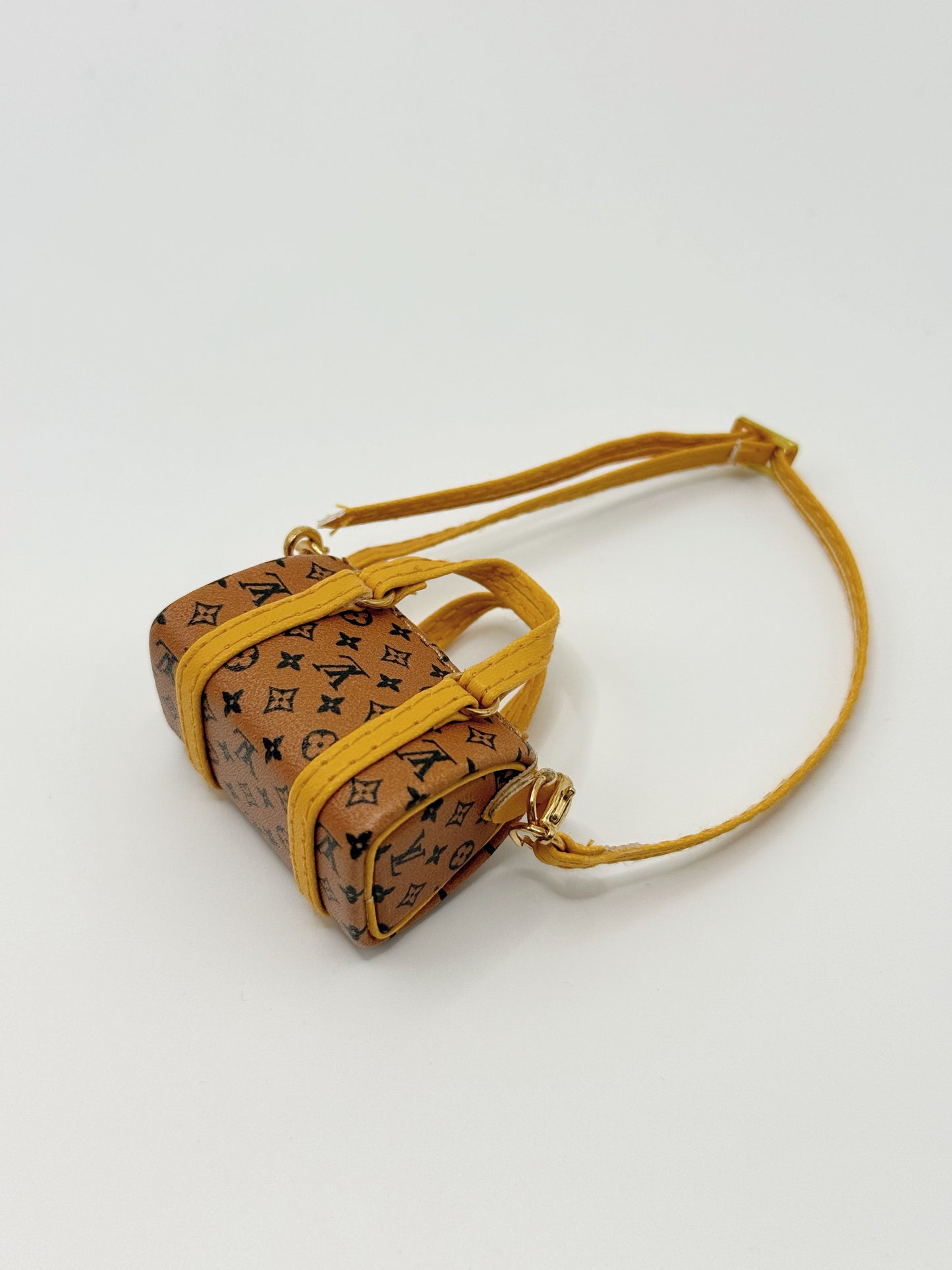 LV Crossbody Bag for Dolls（Only bag)